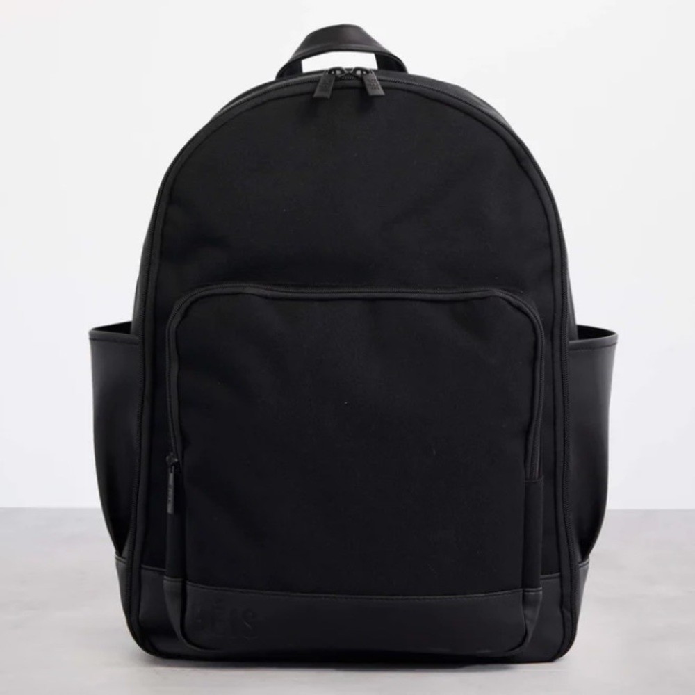 Beis The Backpack
